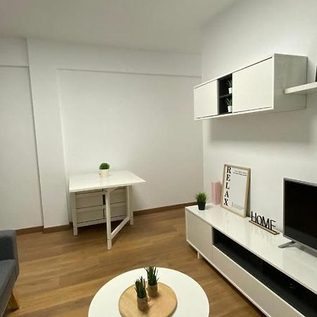 Piso Nuevo Bien Situado En Santander Appartement Buitenkant foto